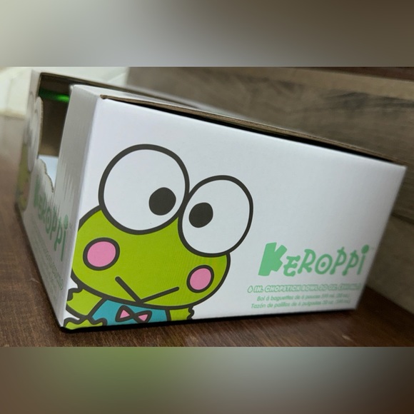Keroppi Ramen Bowl with Chopsticks - NEW - Picture 6 of 14